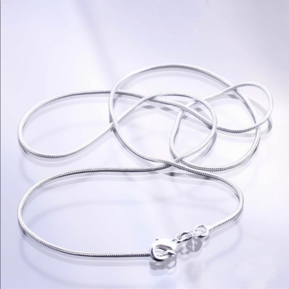 STAMPED 925 STERLING SILVER NECKLACE - Picture 4 of 6